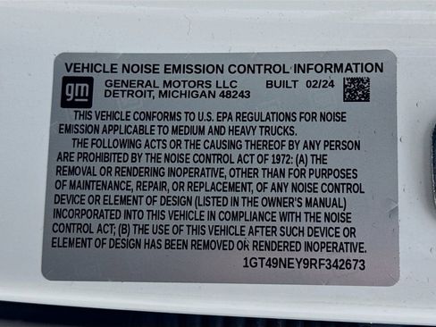 Used 2024 GMC Sierra 2500 SLT w/ SLT Convenience Package image 27