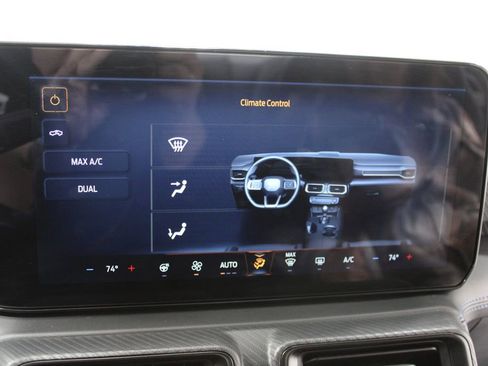 Used 2025 Ford Mustang Dark Horse image 42