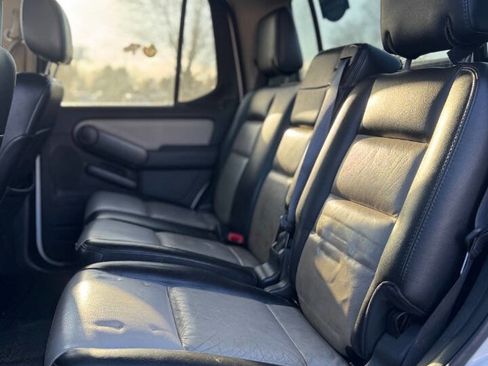 Used 2008 Ford Explorer Sport Trac Limited image 8