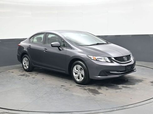 Used 2015 Honda Civic LX image 2
