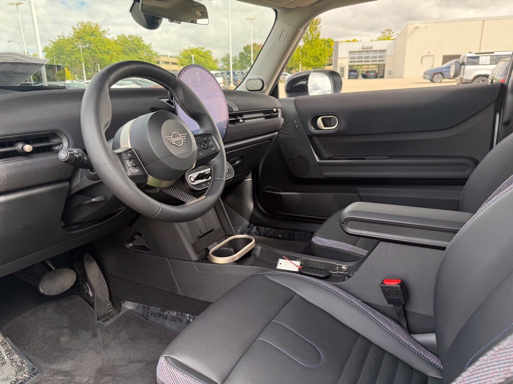 Used 2025 MINI Cooper S FWD image 4