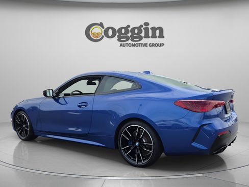 Certified 2025 BMW M440i Coupe image 3