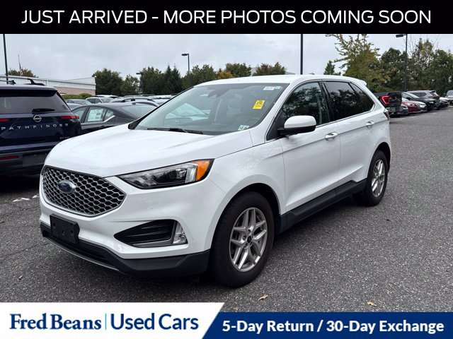 Used 2024 Ford Edge SEL w/ Convenience Package AWD/4WD image 3
