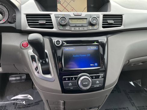 Used 2017 Honda Odyssey EX-L image 23