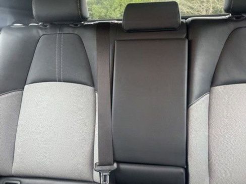 Used 2019 Toyota Corolla XSE image 9