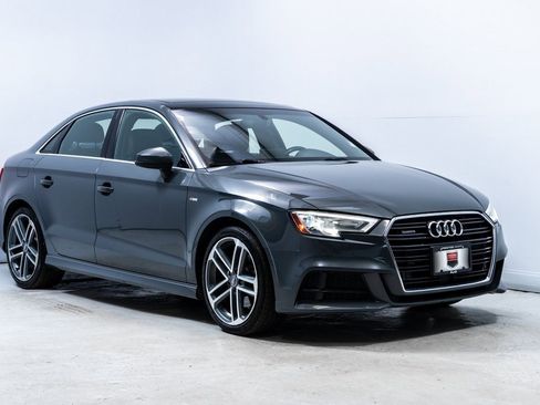Used 2018 Audi A3 2.0T Premium Plus image 9