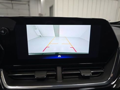 Certified 2025 Chevrolet Trax RS w/ Driver Confidence Package image 14