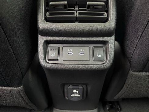 New 2026 Nissan Leaf Platinum+ w/ Cargo Package (Platinum+) image 11