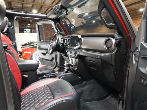 Used 2020 Jeep Gladiator Sport w/ Quick Order Package 24S AWD/4WD image 80