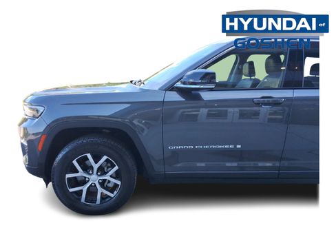 Used 2023 Jeep Grand Cherokee Limited AWD/4WD image 5