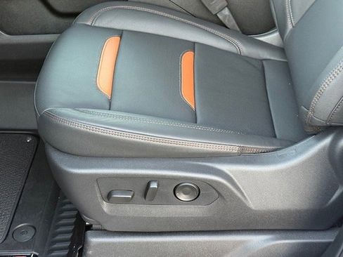 New 2026 GMC Sierra 2500 AT4 w/ AT4 Preferred Package image 37