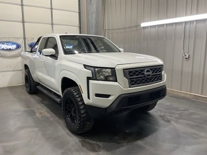 Used 2022 Nissan Frontier SV