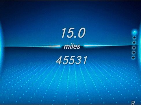 Used 2021 Mercedes-Benz GLC 300 4MATIC image 19