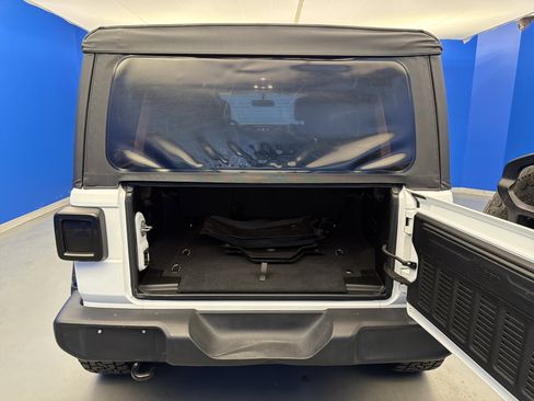 Used 2020 Jeep Wrangler Unlimited Sport S AWD/4WD image 29