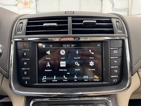 Used 2017 Lincoln Continental Reserve w/ Technology Package AWD/4WD image 37