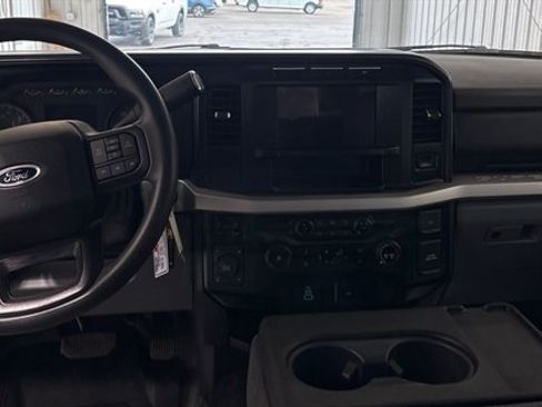 Used 2024 Ford F350 XLT AWD/4WD image 17