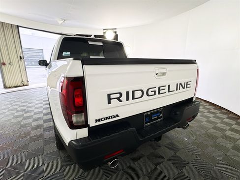 New 2025 Honda Ridgeline RTL image 5