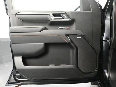 Used 2025 GMC Sierra 1500 AT4 w/ AT4 Premium Package image 22