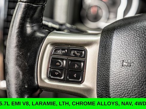 Used 2017 RAM 1500 Laramie w/ Convenience Group AWD/4WD image 33