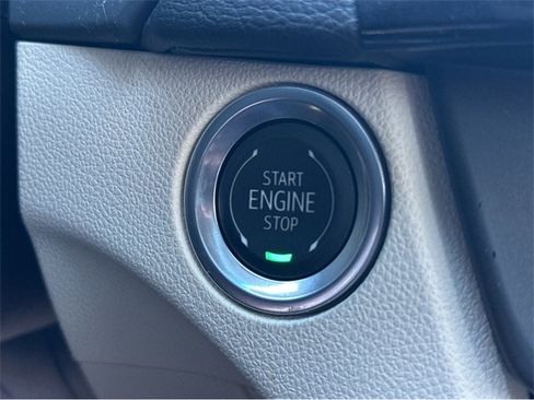 Certified 2025 Cadillac CT4 Premium Luxury image 28