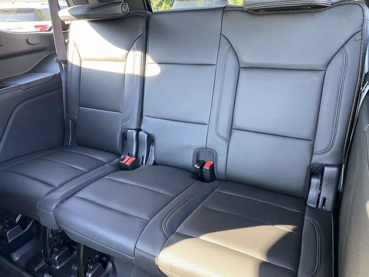 Used 2024 Chevrolet Tahoe High Country w/ Premium Package AWD/4WD image 25