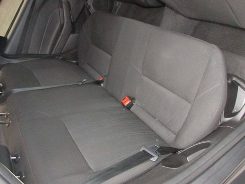 Used 2018 Ford Focus S FWD image 22