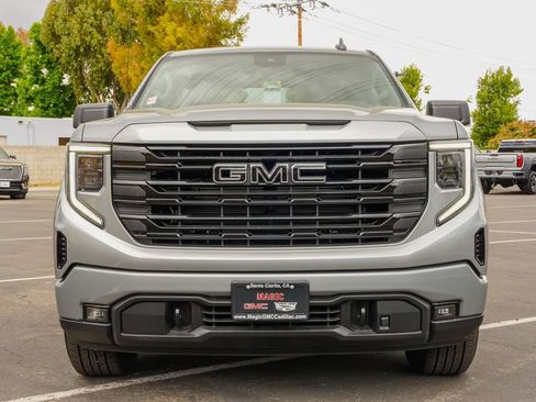New 2026 GMC Sierra 1500 Elevation w/ LPO, Elevation Black Package RWD image 4