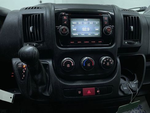 Used 2017 RAM ProMaster 2500 image 22