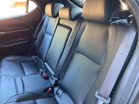 Used 2021 MAZDA MAZDA3 s FWD image 38
