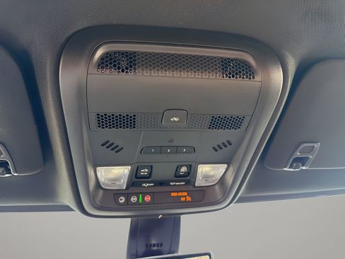 Certified 2025 Cadillac XT5 Premium Luxury w/ Technology Package image 30