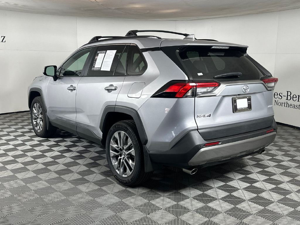 Used 2024 Toyota RAV4 Limited w/ Weather Package FWD image 5