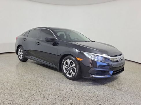 Used 2018 Honda Civic LX image 4