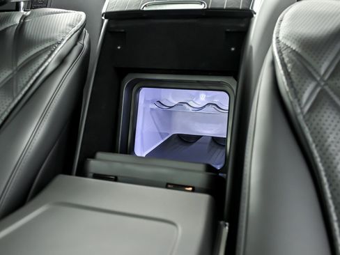 Used 2024 Mercedes-Benz Maybach S 680 4MATIC image 28