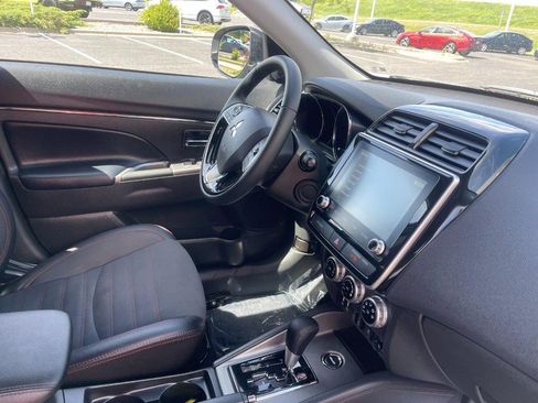 Used 2026 Mitsubishi Outlander Sport AWD image 4
