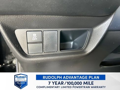 Certified 2024 Honda HR-V LX image 32