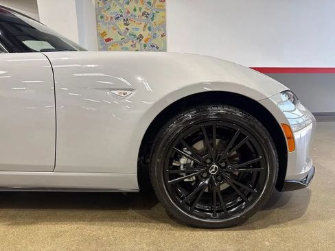 Used 2026 MAZDA MX-5 Miata Club w/ Interior Package RWD image 36