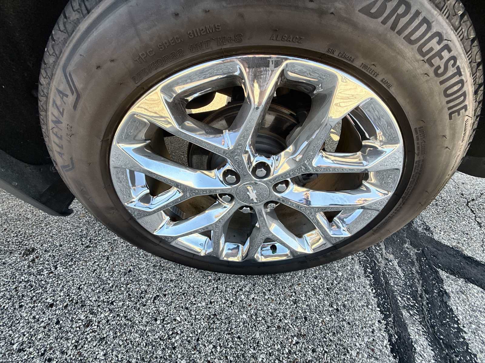 Certified 2020 Chevrolet Silverado 1500 LTZ w/ LTZ Premium Package AWD/4WD image 33