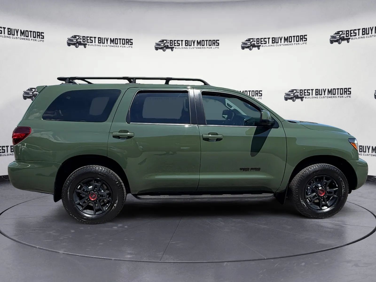 Used 2020 Toyota Sequoia TRD Pro AWD/4WD image 9