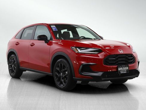 Used 2025 Honda HR-V Sport image 7