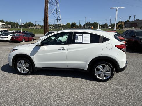 Used 2020 Honda HR-V EX image 7