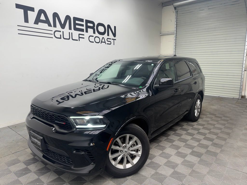 Used 2025 Dodge Durango GT RWD image 1