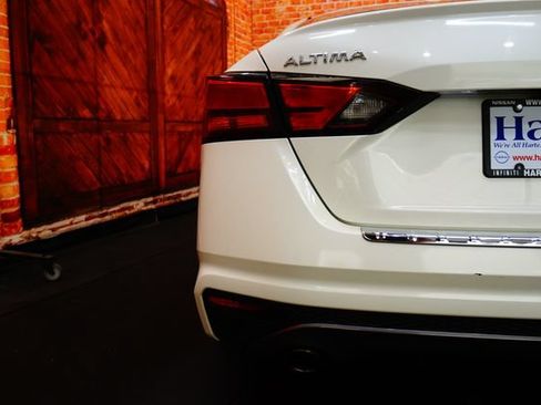 Used 2019 Nissan Altima 2.5 SR FWD image 64