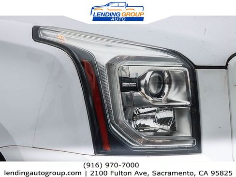 Used 2017 GMC Yukon SLE w/ Convenience Package image 7