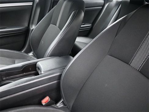 Used 2019 Honda Civic Sport image 18