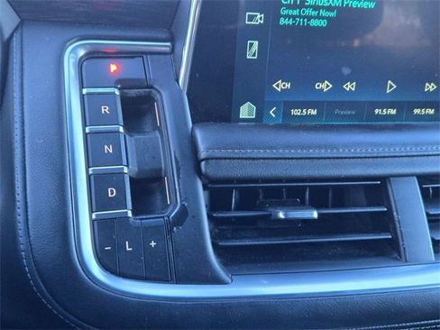 Used 2020 Chevrolet Suburban Premier image 11