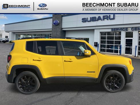 Used 2017 Jeep Renegade Altitude image 8