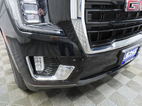 Used 2023 GMC Yukon SLE image 42