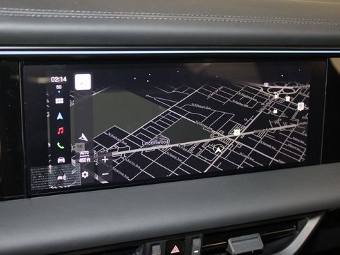 Certified 2025 Porsche Macan Turbo Electric image 30