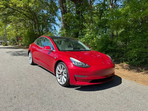 Used 2018 Tesla Model 3 Long Range AWD/4WD image 9