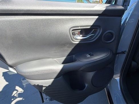 New 2026 Honda HR-V EX-L image 14